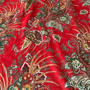 Pottery Barn Queen Duvet.